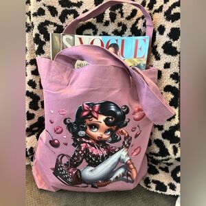 BETTY BOOP GRAPHIC TOTE LV LETTERING